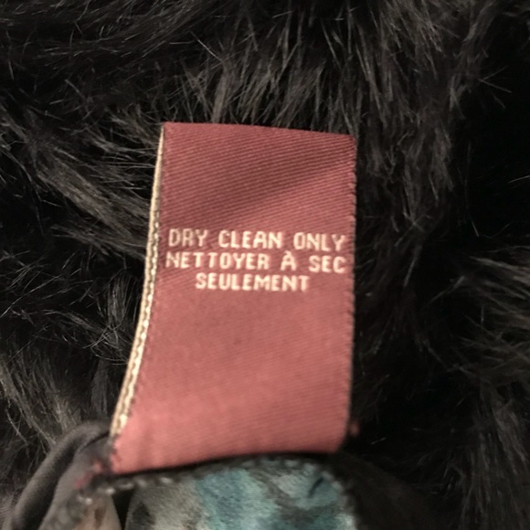 Anthropologie Ranna Gill Embroidered Peasant Top - Picture 8 of 8